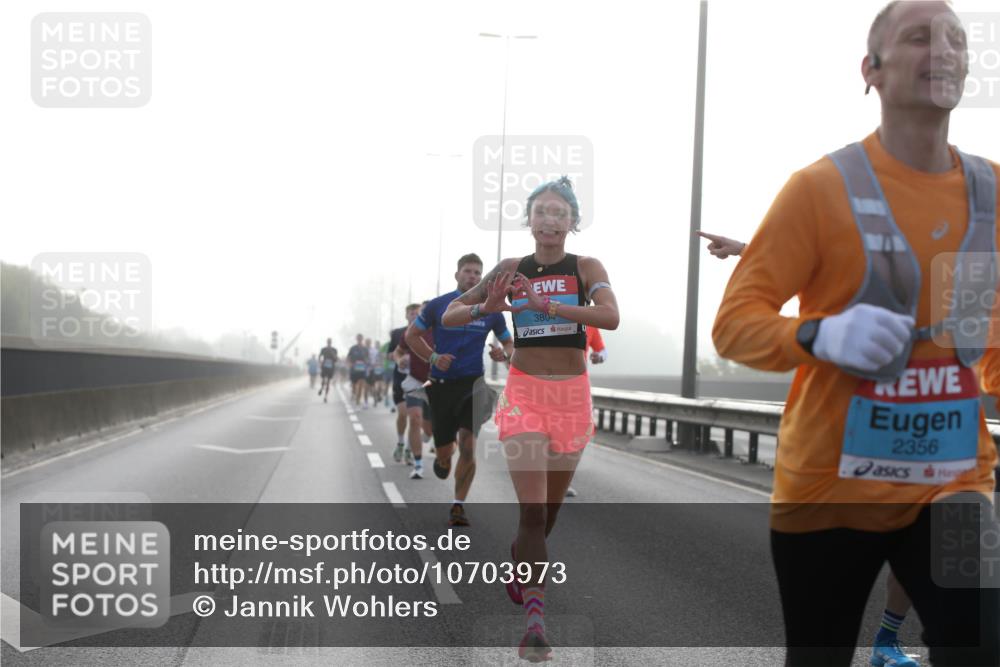 03.10.2026 - Köhlbrandbrückenlauf Jannik Wohlers http://msf.ph/oto/10703973 03.10.2026 09:13:14 Position 3 3804, 2356 meine-sportfotos.de