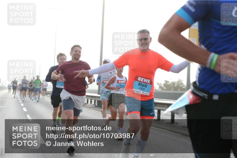 03.10.2026 - Köhlbrandbrückenlauf Jannik Wohlers http://msf.ph/oto/10703987 03.10.2026 09:13:17 Position 3 1007, 763, 2355 meine-sportfotos.de