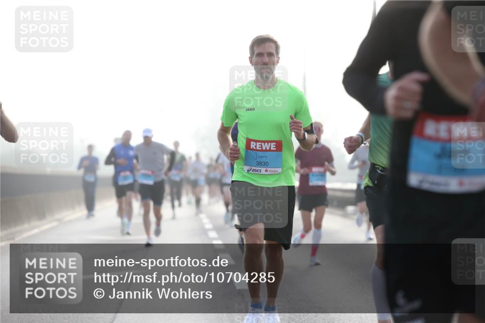 03.10.2026 - Köhlbrandbrückenlauf Jannik Wohlers http://msf.ph/oto/10704285 03.10.2026 09:14:13 Position 3 3830 meine-sportfotos.de