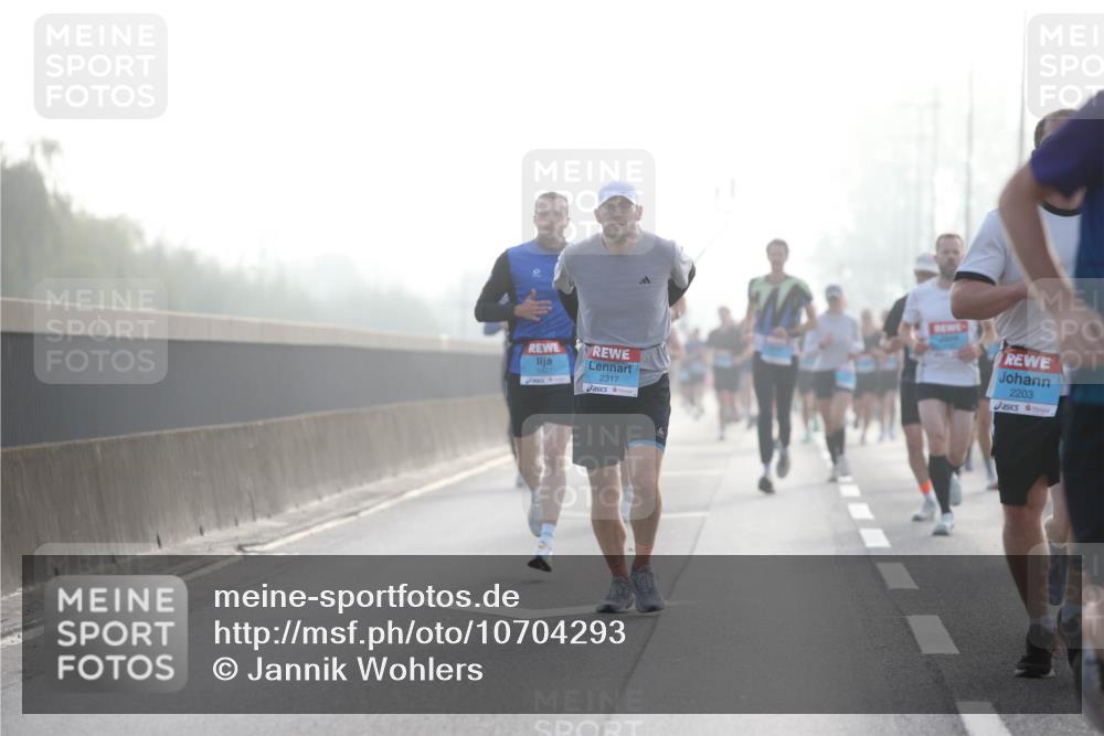 03.10.2026 - Köhlbrandbrückenlauf Jannik Wohlers http://msf.ph/oto/10704293 03.10.2026 09:14:16 Position 3 2317, 2203 meine-sportfotos.de
