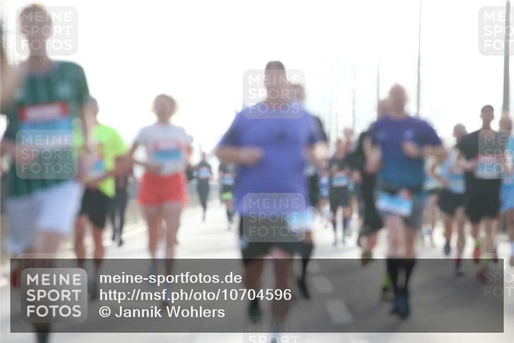 03.10.2026 - Köhlbrandbrückenlauf Jannik Wohlers http://msf.ph/oto/10704596 03.10.2026 09:15:35 Position 3  meine-sportfotos.de