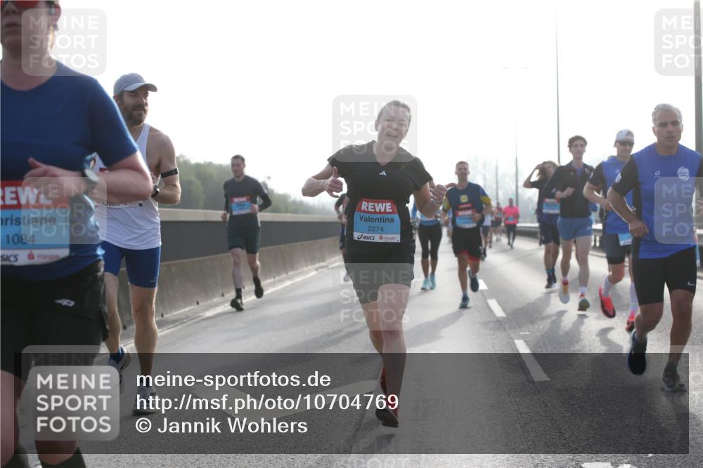 03.10.2026 - Köhlbrandbrückenlauf Jannik Wohlers http://msf.ph/oto/10704769 03.10.2026 09:16:20 Position 3 1084, 2274 meine-sportfotos.de