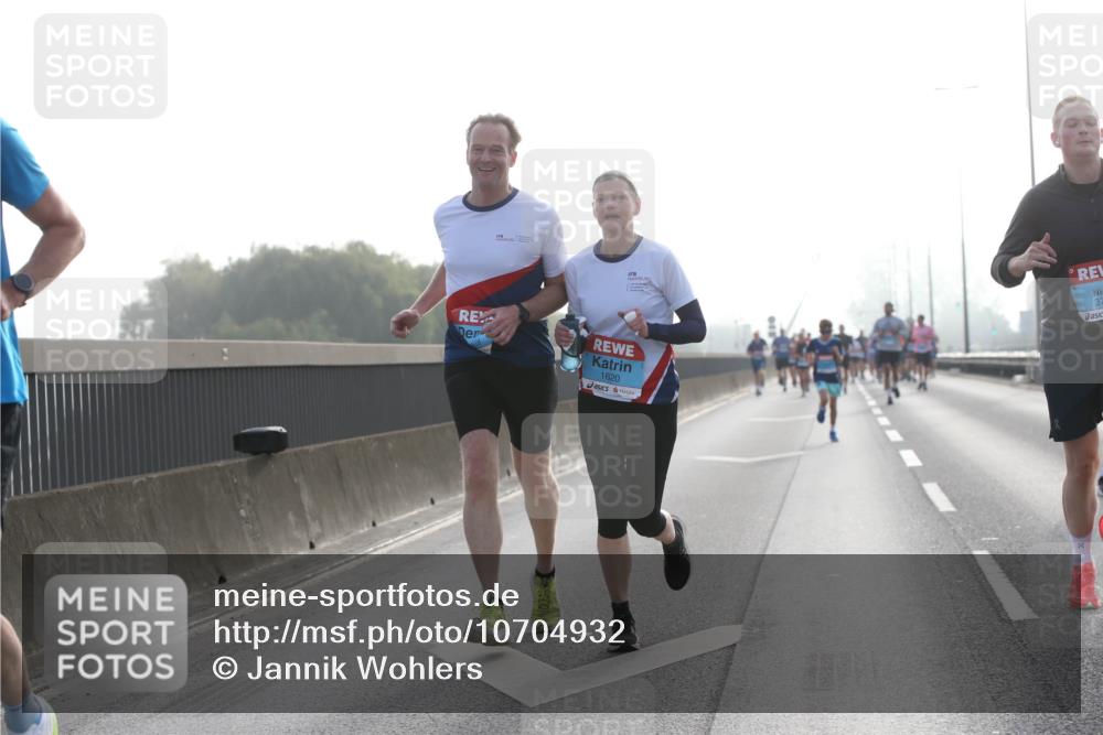 03.10.2026 - Köhlbrandbrückenlauf Jannik Wohlers http://msf.ph/oto/10704932 03.10.2026 09:17:04 Position 3 1620, 37 meine-sportfotos.de