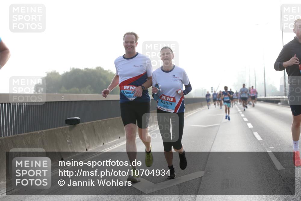 03.10.2026 - Köhlbrandbrückenlauf Jannik Wohlers http://msf.ph/oto/10704934 03.10.2026 09:17:04 Position 3 1618, 1620 meine-sportfotos.de