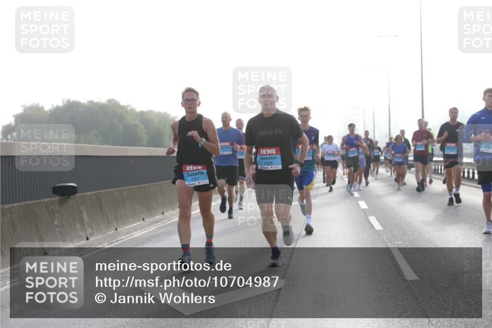 03.10.2026 - Köhlbrandbrückenlauf Jannik Wohlers http://msf.ph/oto/10704987 03.10.2026 09:17:20 Position 3 2307, 2308, 1111 meine-sportfotos.de