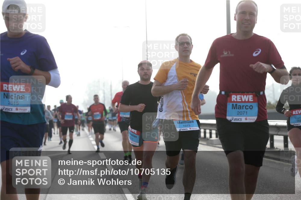 03.10.2026 - Köhlbrandbrückenlauf Jannik Wohlers http://msf.ph/oto/10705135 03.10.2026 09:17:51 Position 3 2515, 517, 150, 1073, 2071, 382 meine-sportfotos.de