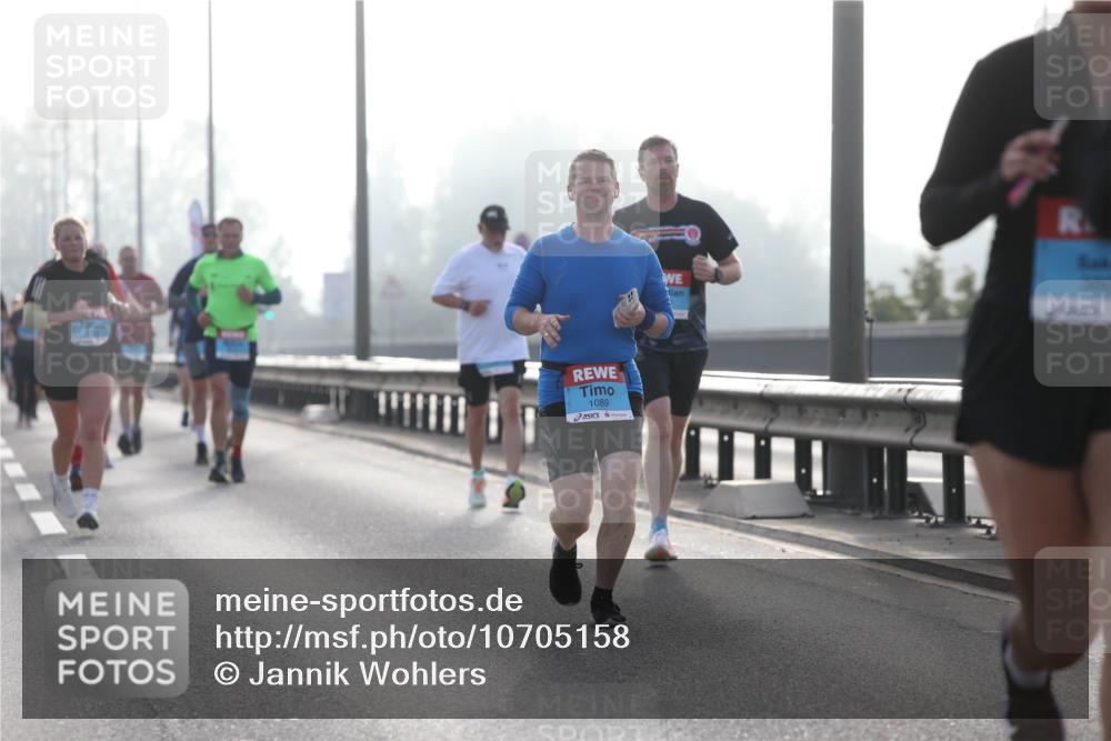 03.10.2026 - Köhlbrandbrückenlauf Jannik Wohlers http://msf.ph/oto/10705158 03.10.2026 09:17:57 Position 3 1089 meine-sportfotos.de