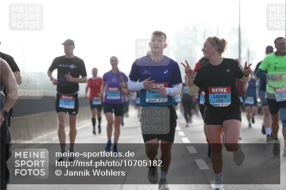 03.10.2026 - Köhlbrandbrückenlauf Jannik Wohlers http://msf.ph/oto/10705182 03.10.2026 09:18:01 Position 3 2264, 2296 meine-sportfotos.de