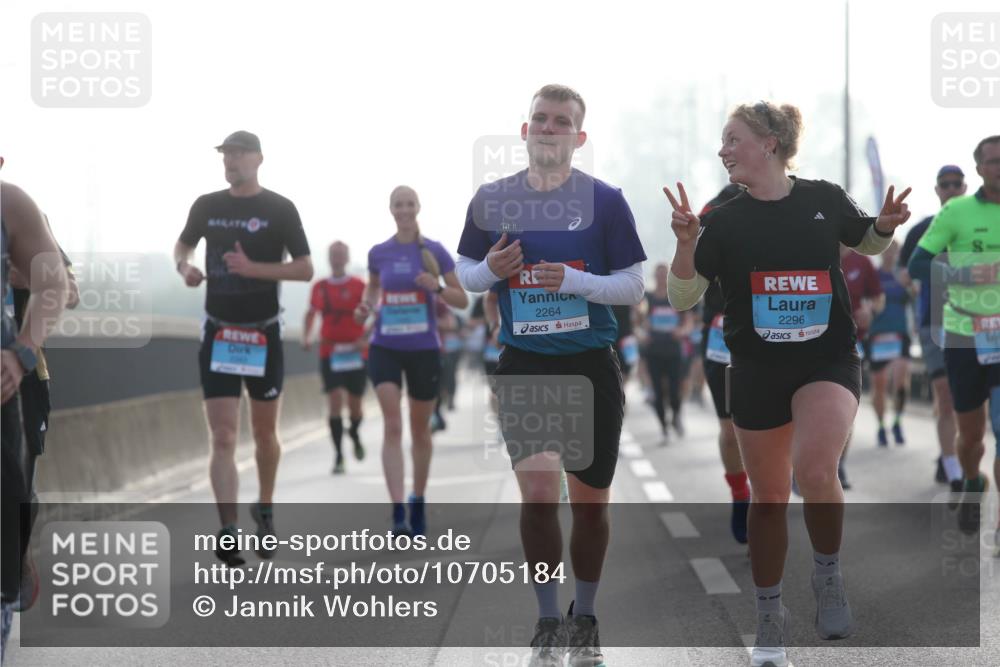 03.10.2026 - Köhlbrandbrückenlauf Jannik Wohlers http://msf.ph/oto/10705184 03.10.2026 09:18:01 Position 3 2264, 2296 meine-sportfotos.de