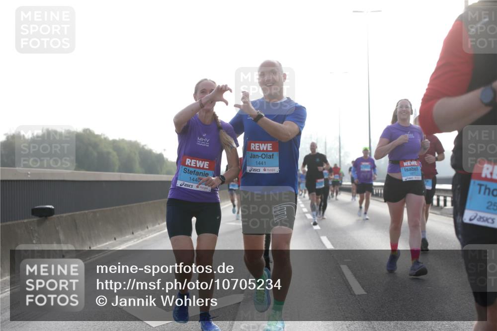 03.10.2026 - Köhlbrandbrückenlauf Jannik Wohlers http://msf.ph/oto/10705234 03.10.2026 09:18:07 Position 3 1440, 1441, 1877, 25 meine-sportfotos.de