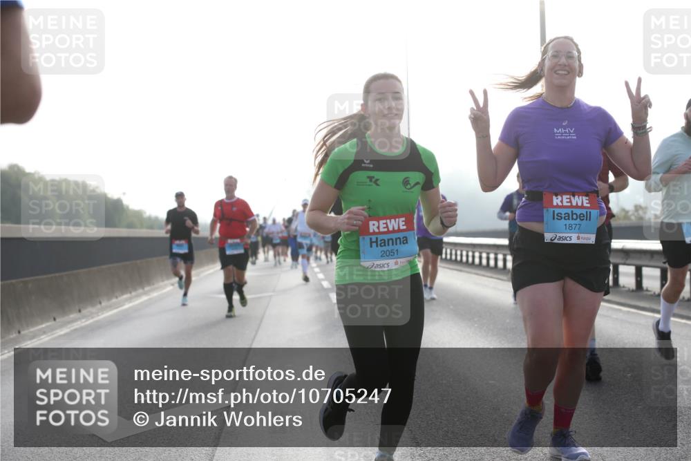 03.10.2026 - Köhlbrandbrückenlauf Jannik Wohlers http://msf.ph/oto/10705247 03.10.2026 09:18:09 Position 3 2051, 1877 meine-sportfotos.de