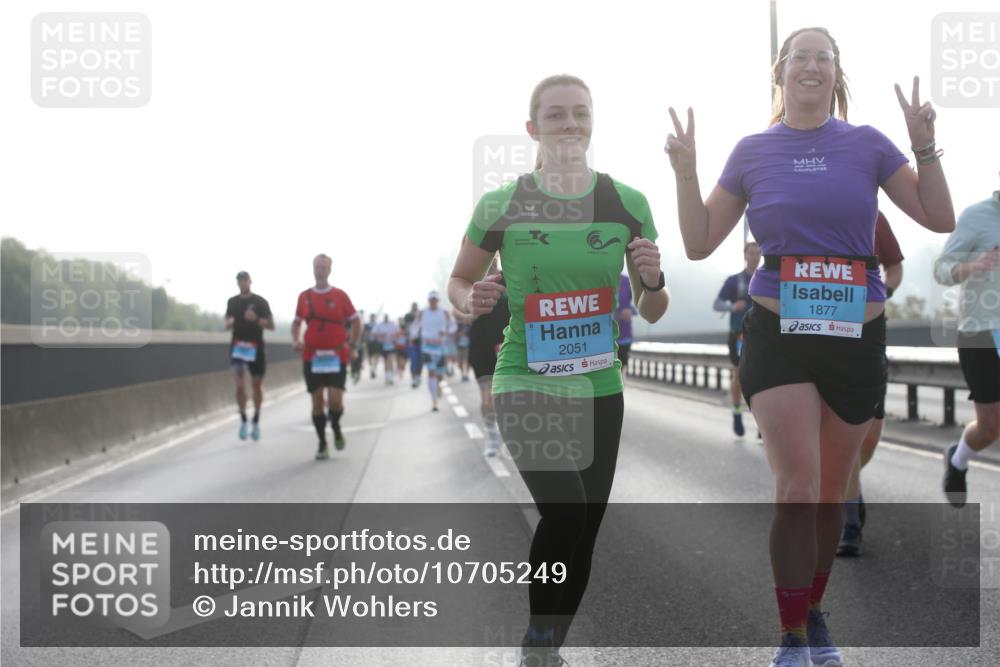 03.10.2026 - Köhlbrandbrückenlauf Jannik Wohlers http://msf.ph/oto/10705249 03.10.2026 09:18:09 Position 3 2051, 1877 meine-sportfotos.de