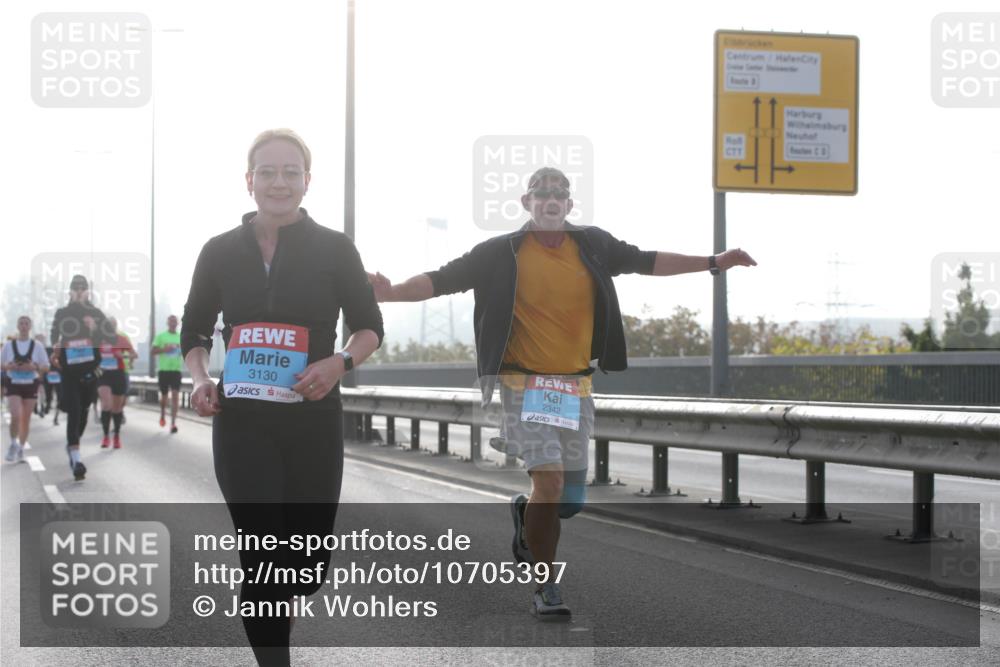 03.10.2026 - Köhlbrandbrückenlauf Jannik Wohlers http://msf.ph/oto/10705397 03.10.2026 09:18:30 Position 3 3130, 2342, 36 meine-sportfotos.de