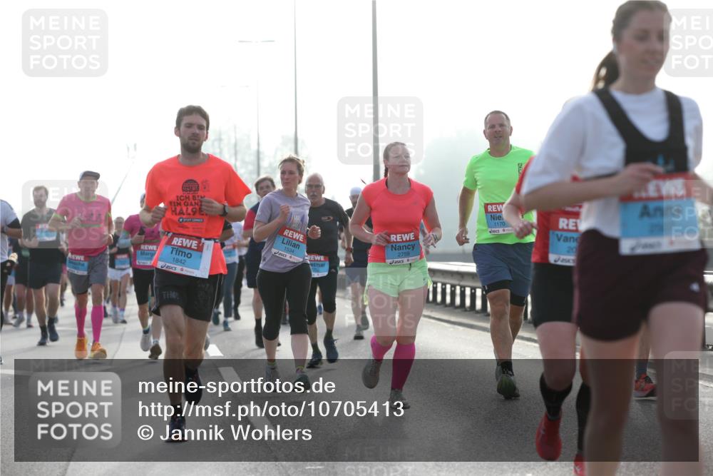 03.10.2026 - Köhlbrandbrückenlauf Jannik Wohlers http://msf.ph/oto/10705413 03.10.2026 09:18:35 Position 3 9, 1842, 1534, 2759, 1170, 20 meine-sportfotos.de