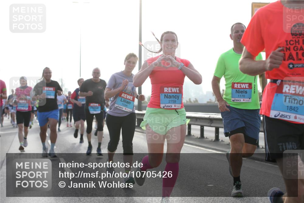 03.10.2026 - Köhlbrandbrückenlauf Jannik Wohlers http://msf.ph/oto/10705426 03.10.2026 09:18:38 Position 3 1534, 2759, 1170, 25, 01, 06, 20, 1842 meine-sportfotos.de