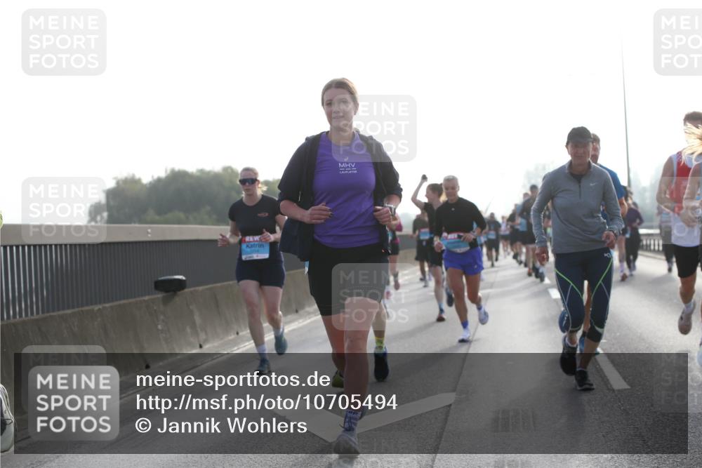 03.10.2026 - Köhlbrandbrückenlauf Jannik Wohlers http://msf.ph/oto/10705494 03.10.2026 09:18:49 Position 3  meine-sportfotos.de