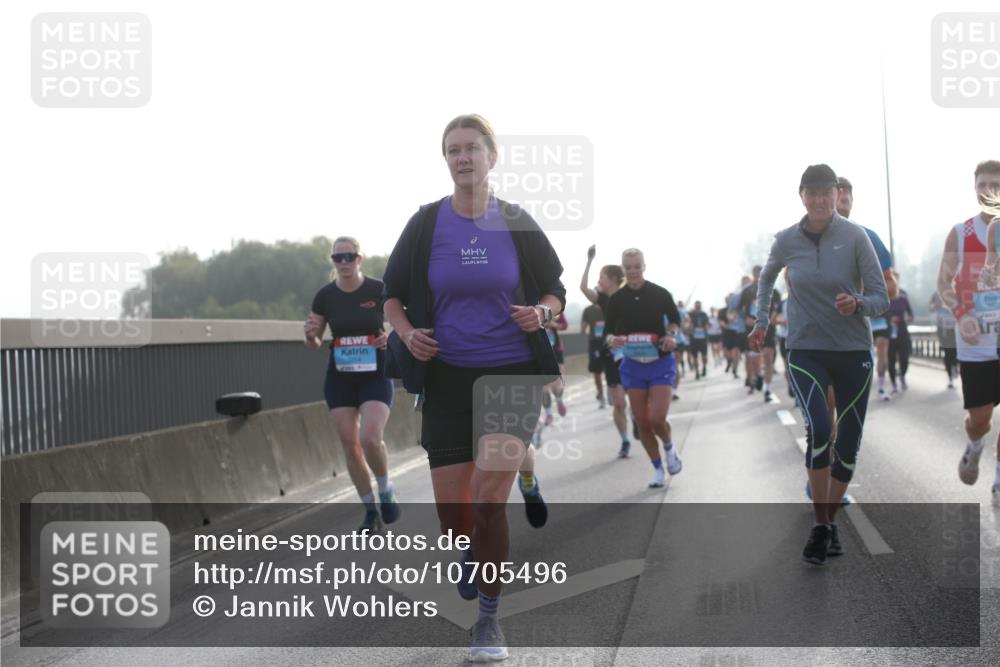 03.10.2026 - Köhlbrandbrückenlauf Jannik Wohlers http://msf.ph/oto/10705496 03.10.2026 09:18:49 Position 3  meine-sportfotos.de
