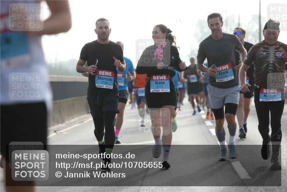 03.10.2026 - Köhlbrandbrückenlauf Jannik Wohlers http://msf.ph/oto/10705655 03.10.2026 09:19:25 Position 3 2723, 2171, 2722, 1774 meine-sportfotos.de