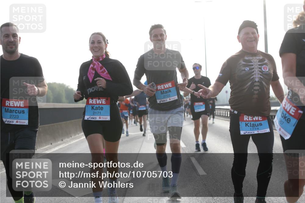 03.10.2026 - Köhlbrandbrückenlauf Jannik Wohlers http://msf.ph/oto/10705703 03.10.2026 09:19:29 Position 3 2723, 2171, 2722, 1774, 587 meine-sportfotos.de