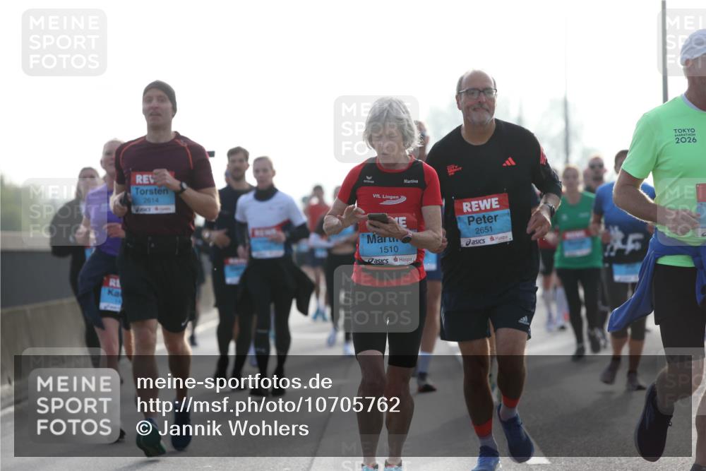 03.10.2026 - Köhlbrandbrückenlauf Jannik Wohlers http://msf.ph/oto/10705762 03.10.2026 09:19:35 Position 3 2614, 1510, 2651, 2026 meine-sportfotos.de