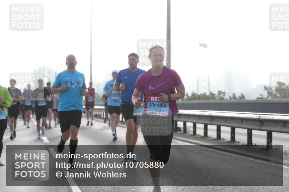 03.10.2026 - Köhlbrandbrückenlauf Jannik Wohlers http://msf.ph/oto/10705880 03.10.2026 09:19:56 Position 3 1472 meine-sportfotos.de