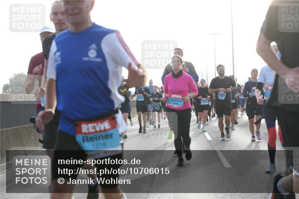 03.10.2026 - Köhlbrandbrückenlauf Jannik Wohlers http://msf.ph/oto/10706015 03.10.2026 09:20:23 Position 3 1218, 1897, 146 meine-sportfotos.de