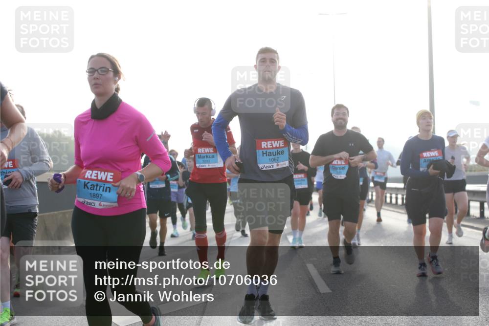 03.10.2026 - Köhlbrandbrückenlauf Jannik Wohlers http://msf.ph/oto/10706036 03.10.2026 09:20:24 Position 3 1897, 3093, 1067 meine-sportfotos.de