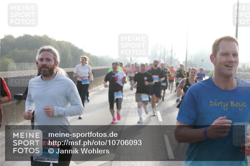 03.10.2026 - Köhlbrandbrückenlauf Jannik Wohlers http://msf.ph/oto/10706093 03.10.2026 09:20:32 Position 3 1140 meine-sportfotos.de