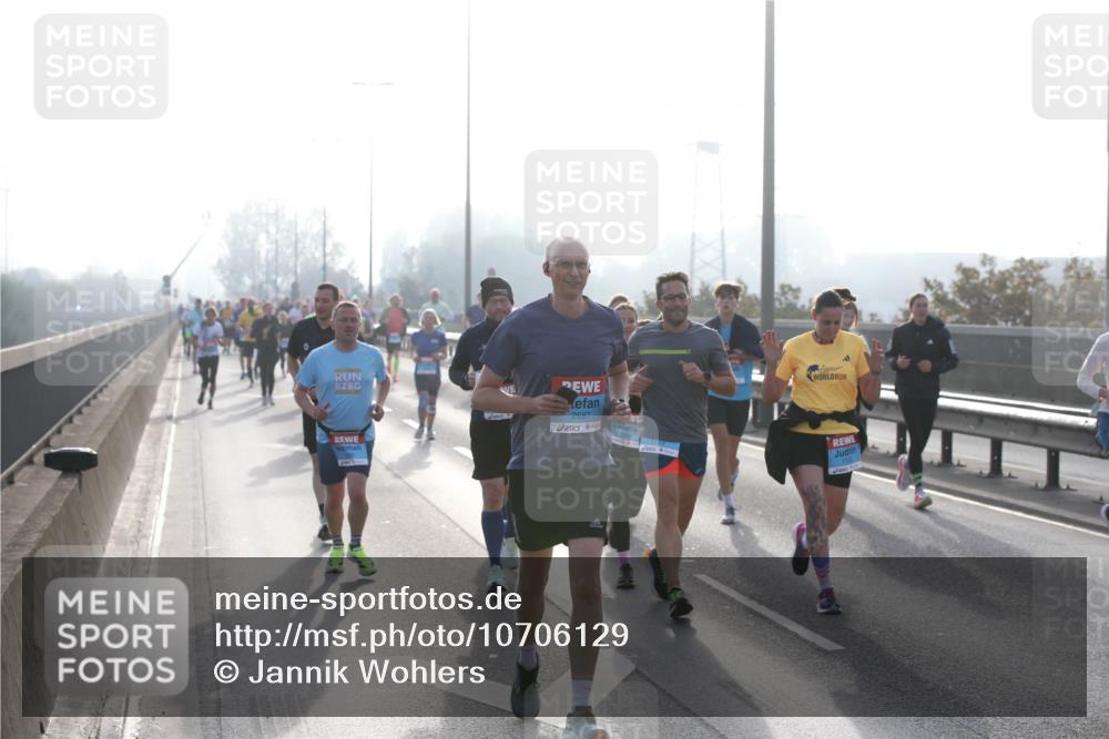 03.10.2026 - Köhlbrandbrückenlauf Jannik Wohlers http://msf.ph/oto/10706129 03.10.2026 09:20:46 Position 3 2687, 38531 meine-sportfotos.de