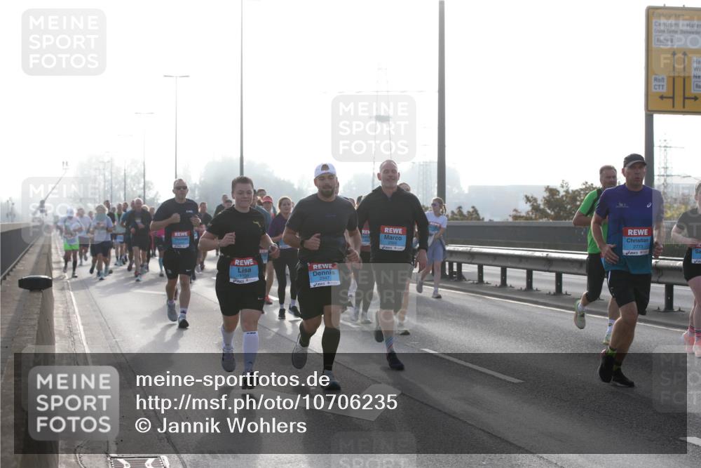 03.10.2026 - Köhlbrandbrückenlauf Jannik Wohlers http://msf.ph/oto/10706235 03.10.2026 09:21:26 Position 3 2773 meine-sportfotos.de
