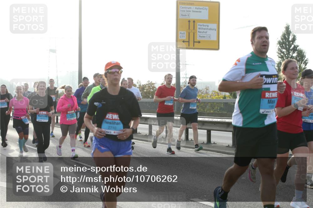 03.10.2026 - Köhlbrandbrückenlauf Jannik Wohlers http://msf.ph/oto/10706262 03.10.2026 09:21:32 Position 3 2577, 2710, 156, 1347 meine-sportfotos.de