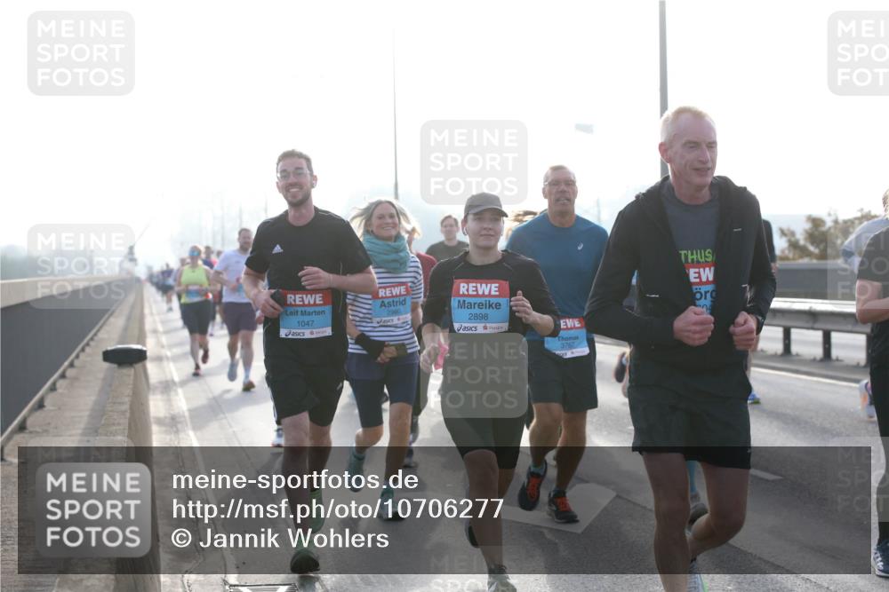 03.10.2026 - Köhlbrandbrückenlauf Jannik Wohlers http://msf.ph/oto/10706277 03.10.2026 09:21:34 Position 3 2980, 1047, 2898, 3767 meine-sportfotos.de