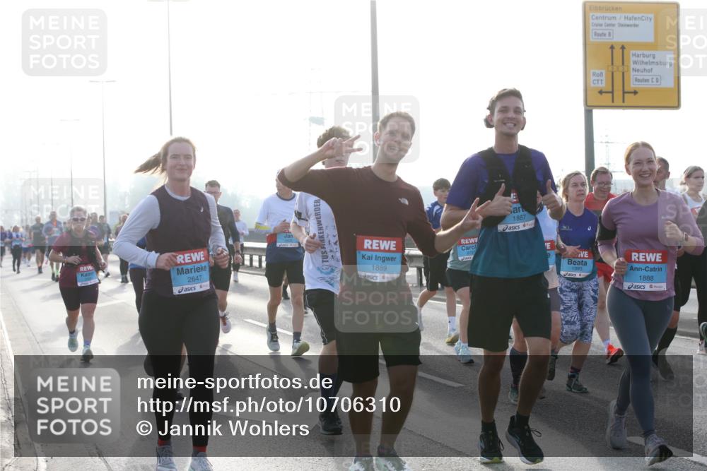 03.10.2026 - Köhlbrandbrückenlauf Jannik Wohlers http://msf.ph/oto/10706310 03.10.2026 09:21:49 Position 3 2647, 1887, 1889, 1393, 1888 meine-sportfotos.de