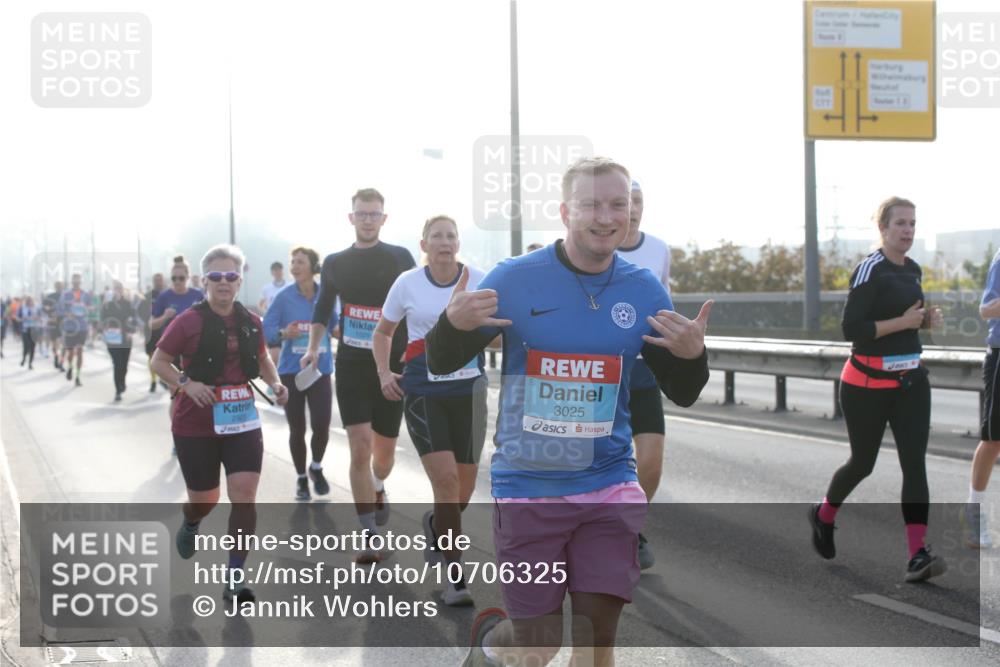 03.10.2026 - Köhlbrandbrückenlauf Jannik Wohlers http://msf.ph/oto/10706325 03.10.2026 09:21:51 Position 3 3025 meine-sportfotos.de