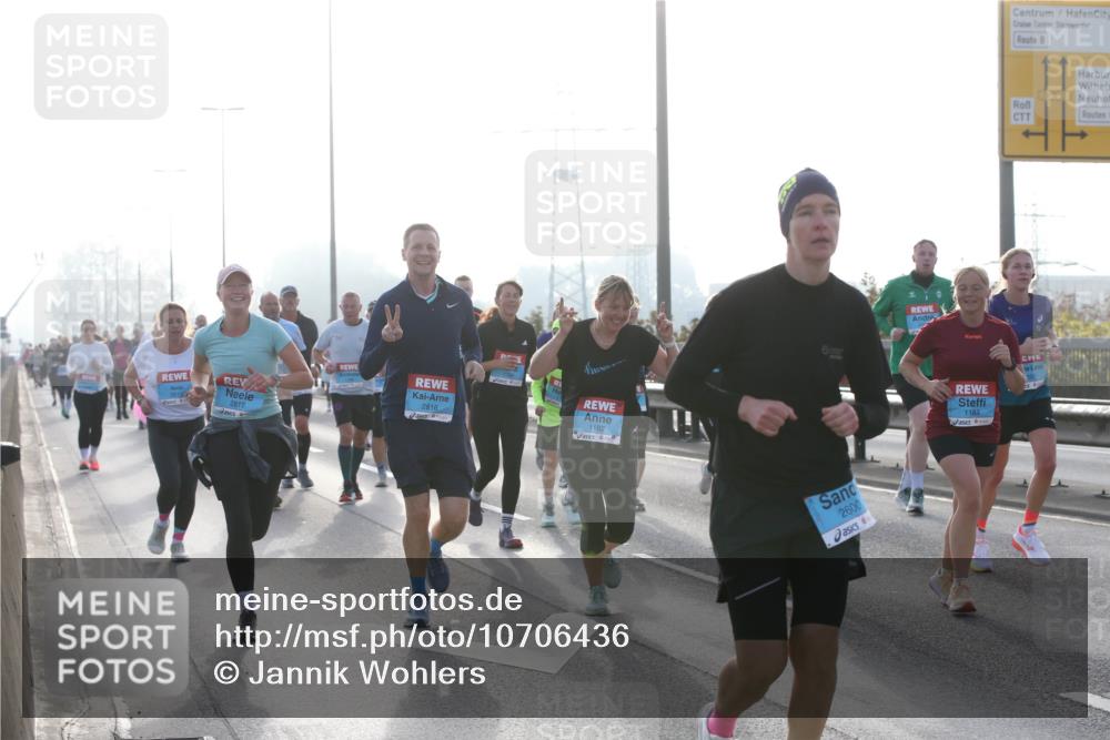 03.10.2026 - Köhlbrandbrückenlauf Jannik Wohlers http://msf.ph/oto/10706436 03.10.2026 09:22:22 Position 3 3815, 2817, 2816, 1182, 2600, 397, 200, 1183 meine-sportfotos.de