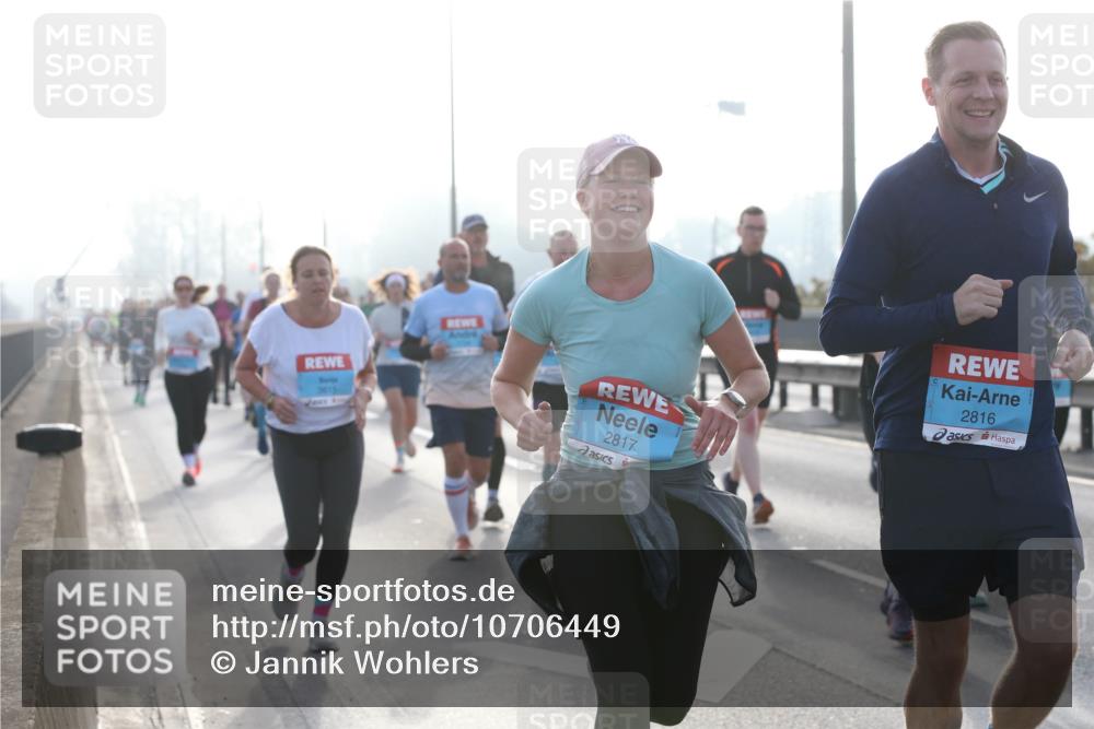 03.10.2026 - Köhlbrandbrückenlauf Jannik Wohlers http://msf.ph/oto/10706449 03.10.2026 09:22:24 Position 3 2817, 2816 meine-sportfotos.de