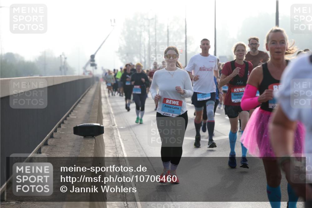 03.10.2026 - Köhlbrandbrückenlauf Jannik Wohlers http://msf.ph/oto/10706460 03.10.2026 09:22:27 Position 3 3118, 315 meine-sportfotos.de