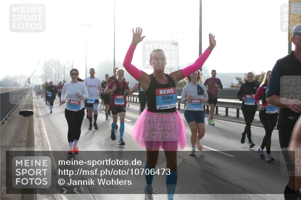 03.10.2026 - Köhlbrandbrückenlauf Jannik Wohlers http://msf.ph/oto/10706473 03.10.2026 09:22:28 Position 3 3118, 2939, 1474, 3041, 1, 1 meine-sportfotos.de