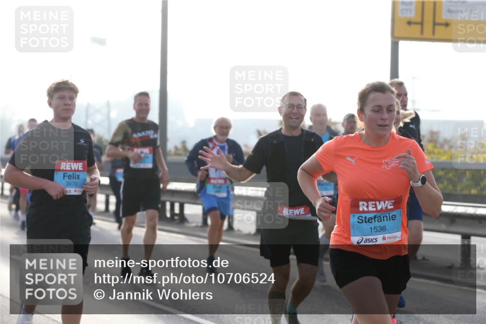 03.10.2026 - Köhlbrandbrückenlauf Jannik Wohlers http://msf.ph/oto/10706524 03.10.2026 09:22:42 Position 3 3070, 1536 meine-sportfotos.de