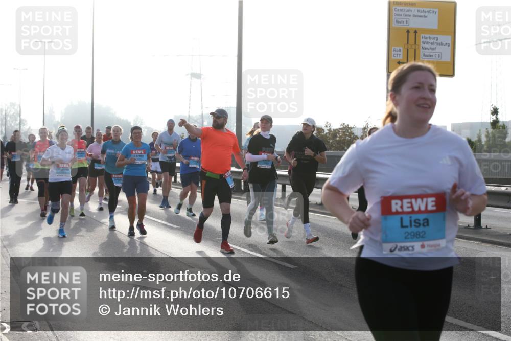 03.10.2026 - Köhlbrandbrückenlauf Jannik Wohlers http://msf.ph/oto/10706615 03.10.2026 09:23:00 Position 3 03, 2982 meine-sportfotos.de