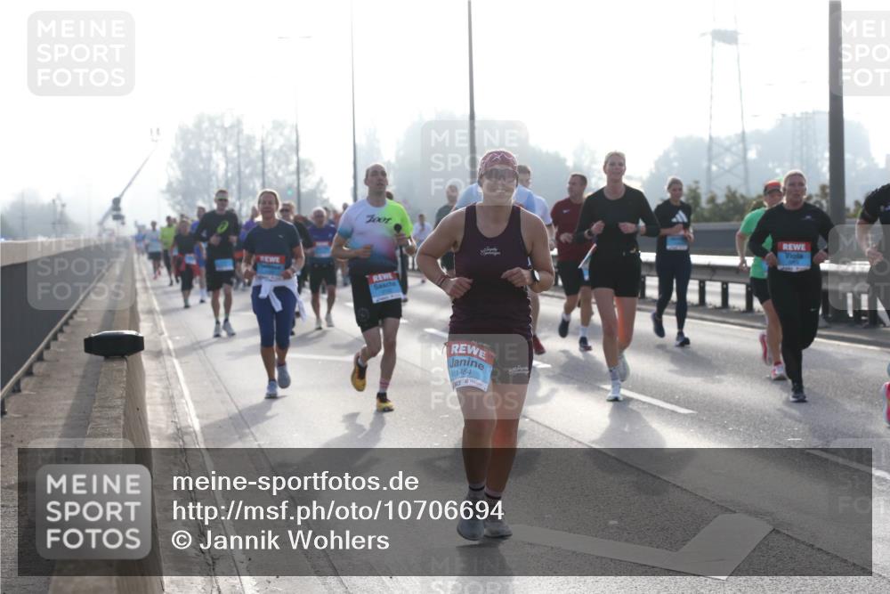 03.10.2026 - Köhlbrandbrückenlauf Jannik Wohlers http://msf.ph/oto/10706694 03.10.2026 09:23:11 Position 3 1484 meine-sportfotos.de