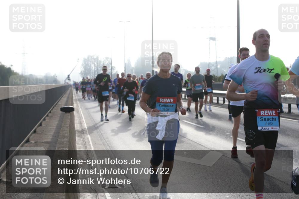 03.10.2026 - Köhlbrandbrückenlauf Jannik Wohlers http://msf.ph/oto/10706722 03.10.2026 09:23:15 Position 3 001, 2800, 2152 meine-sportfotos.de