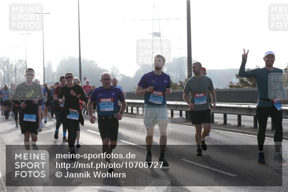 03.10.2026 - Köhlbrandbrückenlauf Jannik Wohlers http://msf.ph/oto/10706727 03.10.2026 09:23:18 Position 3 3756, 3446, 3447, 3372 meine-sportfotos.de