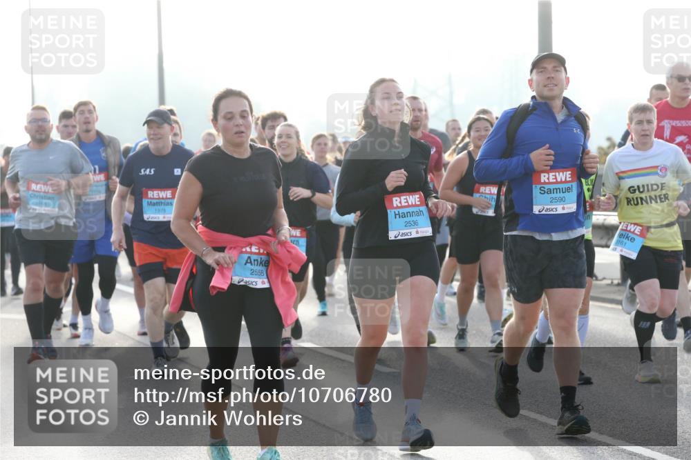 03.10.2026 - Köhlbrandbrückenlauf Jannik Wohlers http://msf.ph/oto/10706780 03.10.2026 09:23:26 Position 3 3168, 1978, 2558, 2536, 2590, 3161 meine-sportfotos.de