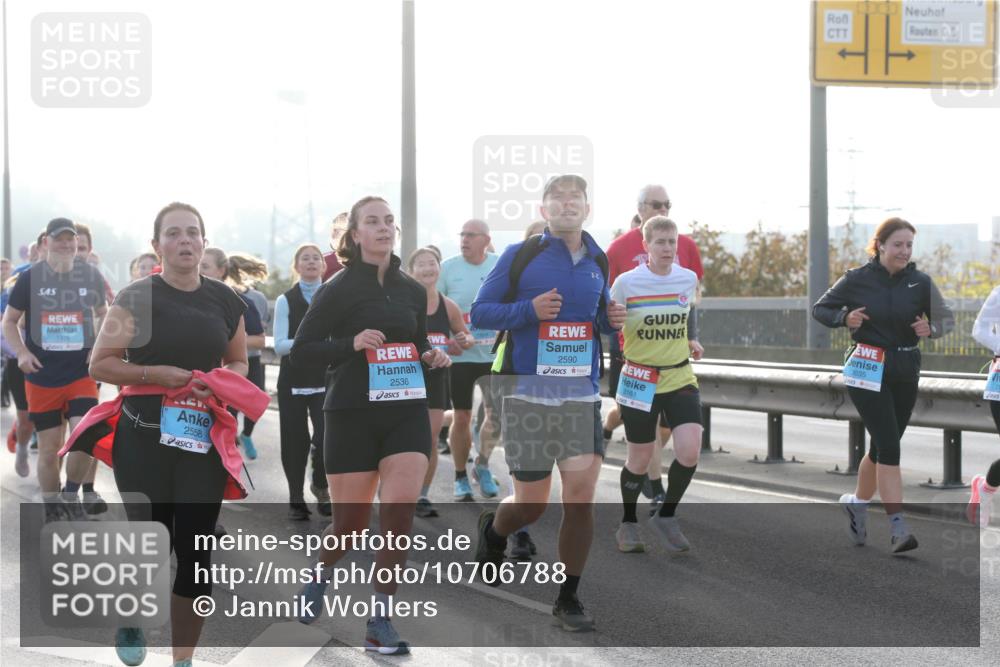 03.10.2026 - Köhlbrandbrückenlauf Jannik Wohlers http://msf.ph/oto/10706788 03.10.2026 09:23:27 Position 3 1978, 2558, 2536, 2590, 3035, 3161 meine-sportfotos.de
