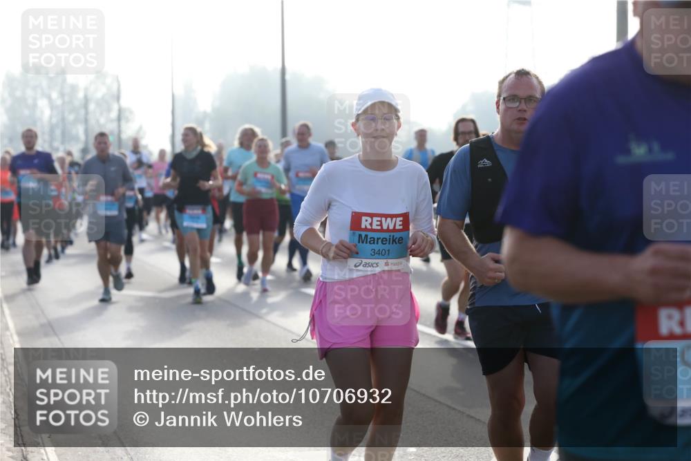 03.10.2026 - Köhlbrandbrückenlauf Jannik Wohlers http://msf.ph/oto/10706932 03.10.2026 09:23:45 Position 3 3401 meine-sportfotos.de