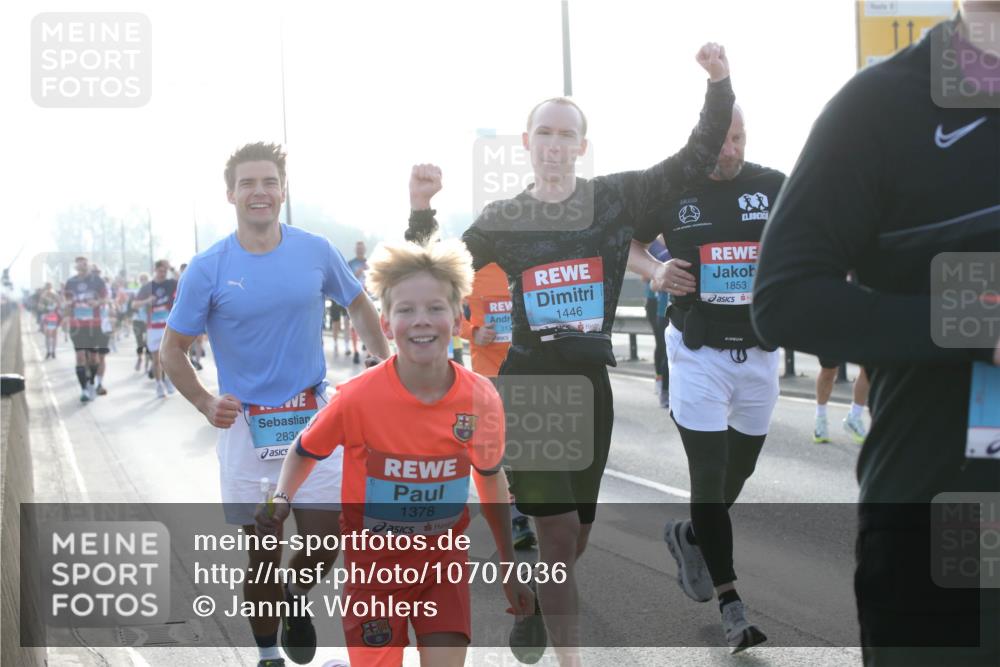 03.10.2026 - Köhlbrandbrückenlauf Jannik Wohlers http://msf.ph/oto/10707036 03.10.2026 09:24:01 Position 3 2834, 1378, 313, 1446, 1853 meine-sportfotos.de