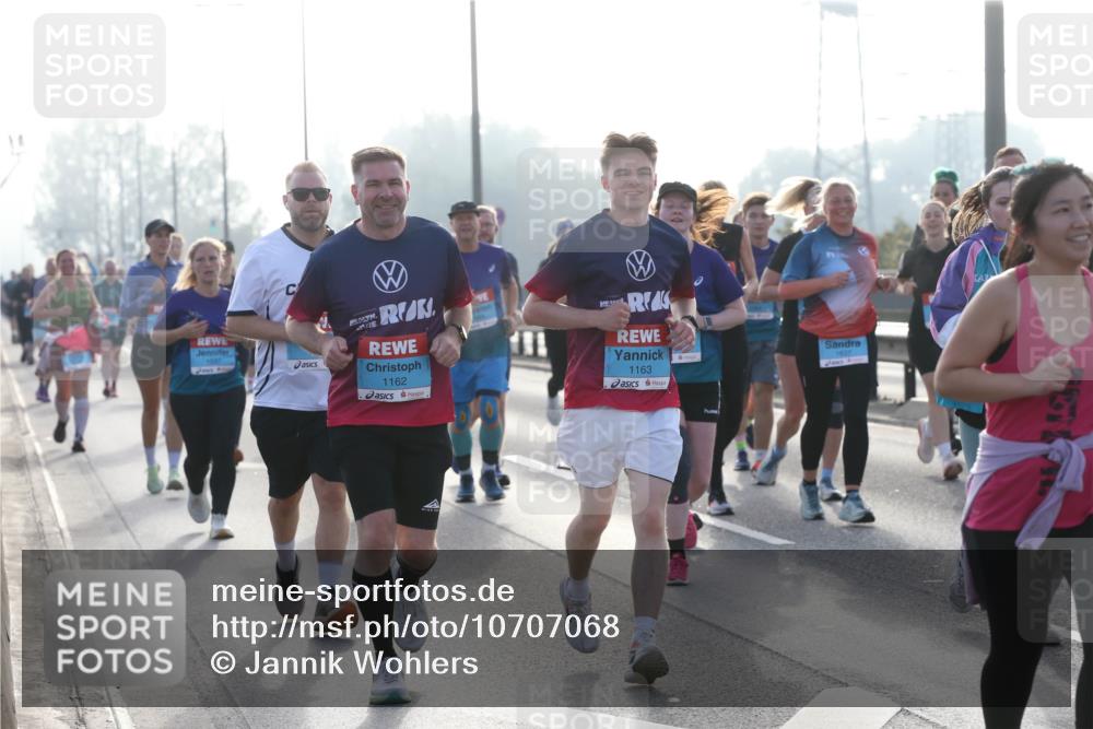 03.10.2026 - Köhlbrandbrückenlauf Jannik Wohlers http://msf.ph/oto/10707068 03.10.2026 09:24:07 Position 3 1162, 1163, 1637 meine-sportfotos.de