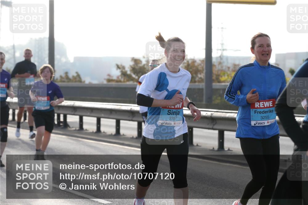 03.10.2026 - Köhlbrandbrückenlauf Jannik Wohlers http://msf.ph/oto/10707120 03.10.2026 09:24:16 Position 3 3357, 3255 meine-sportfotos.de