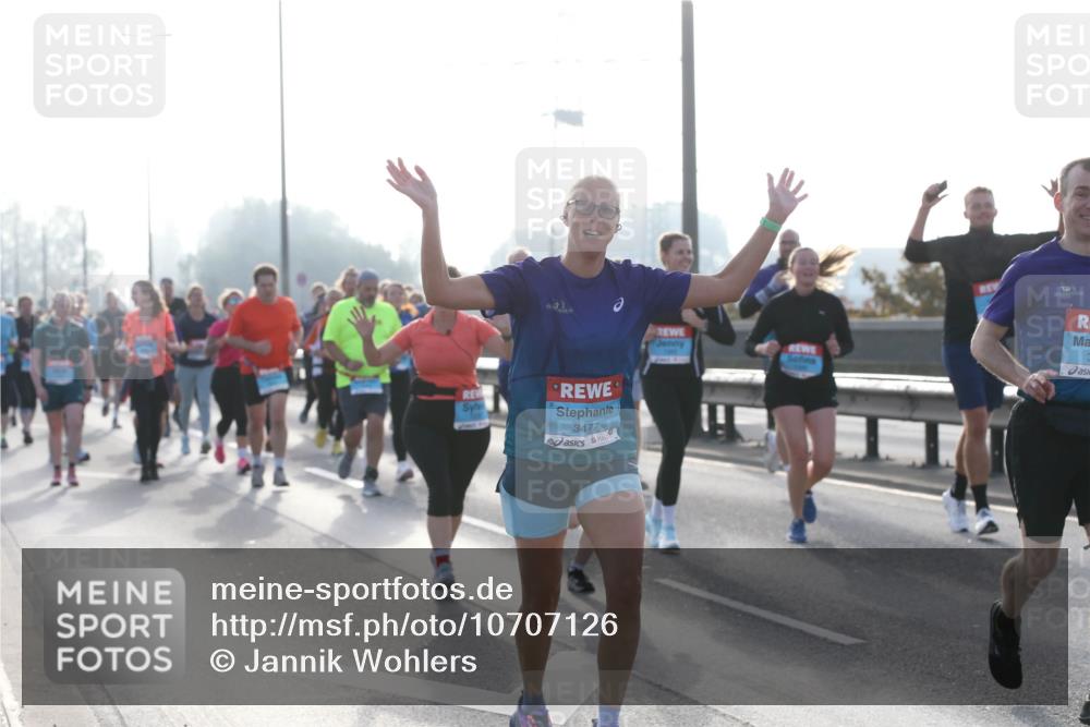 03.10.2026 - Köhlbrandbrückenlauf Jannik Wohlers http://msf.ph/oto/10707126 03.10.2026 09:24:19 Position 3 3477 meine-sportfotos.de